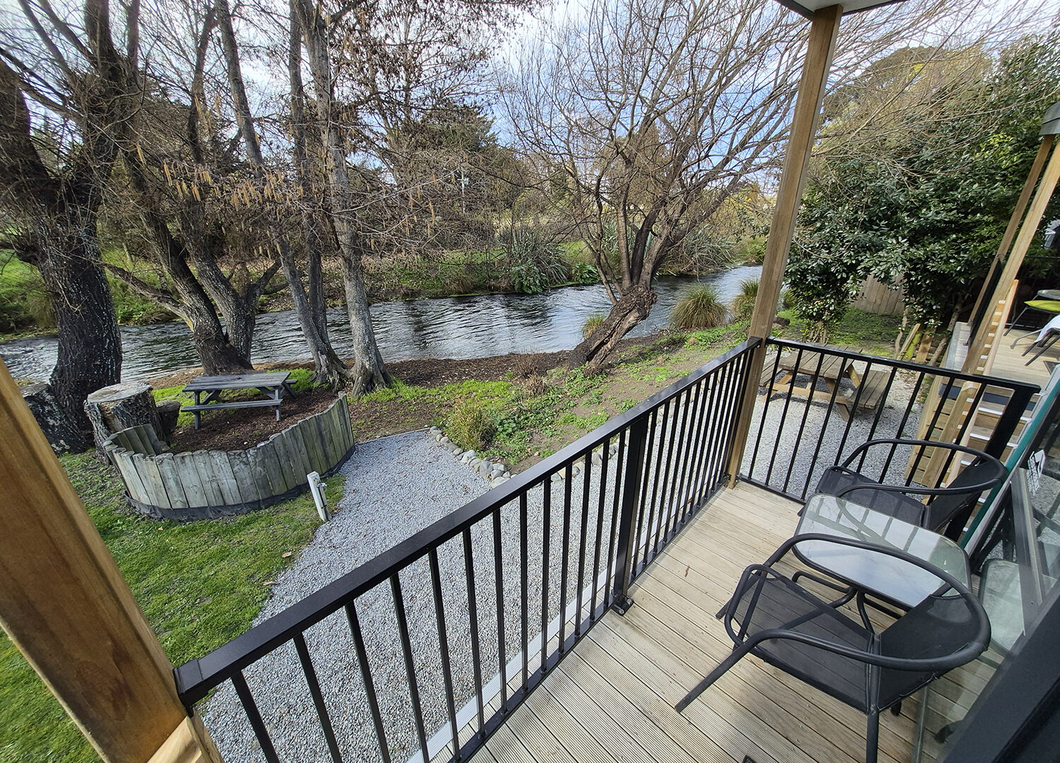 BSCTOP!) Riverside Unit 1 Riverside Unit at Blenheim Spring Creek TOP 10 Holiday Park