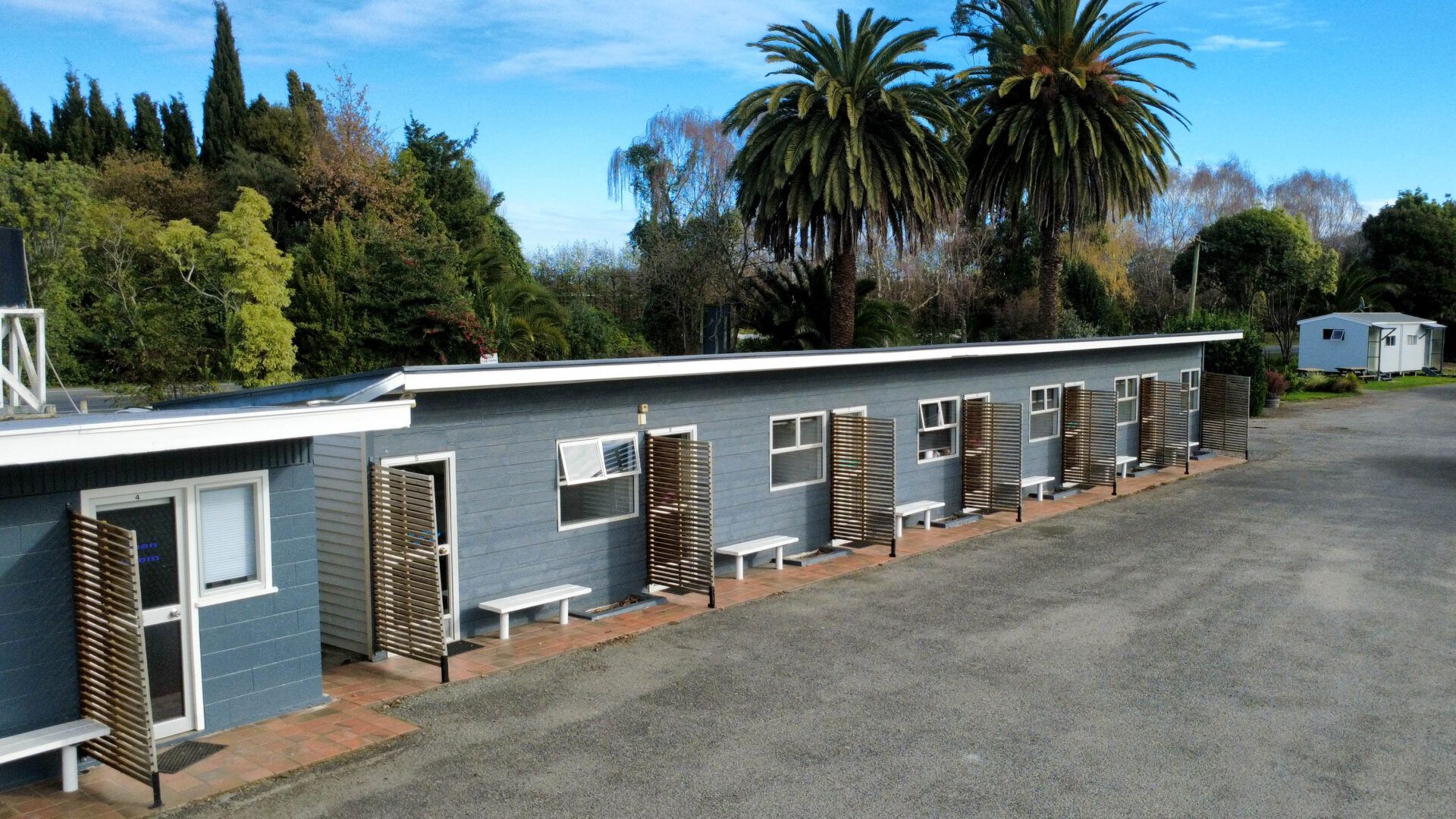 BSCTOP10 standard cabins Blenheim Spring Creek TOP 10 Holiday Park standard cabins